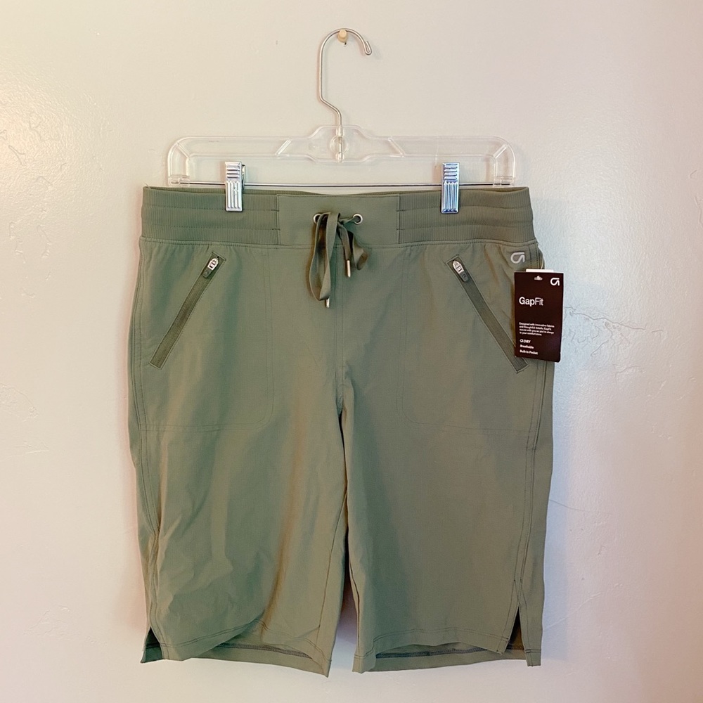 GapFit Bermuda Shorts